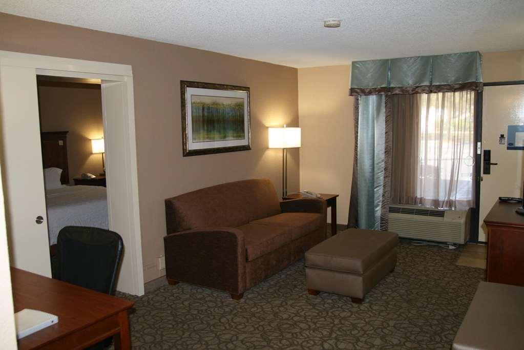 Hampton Inn Gainesville Bilik gambar